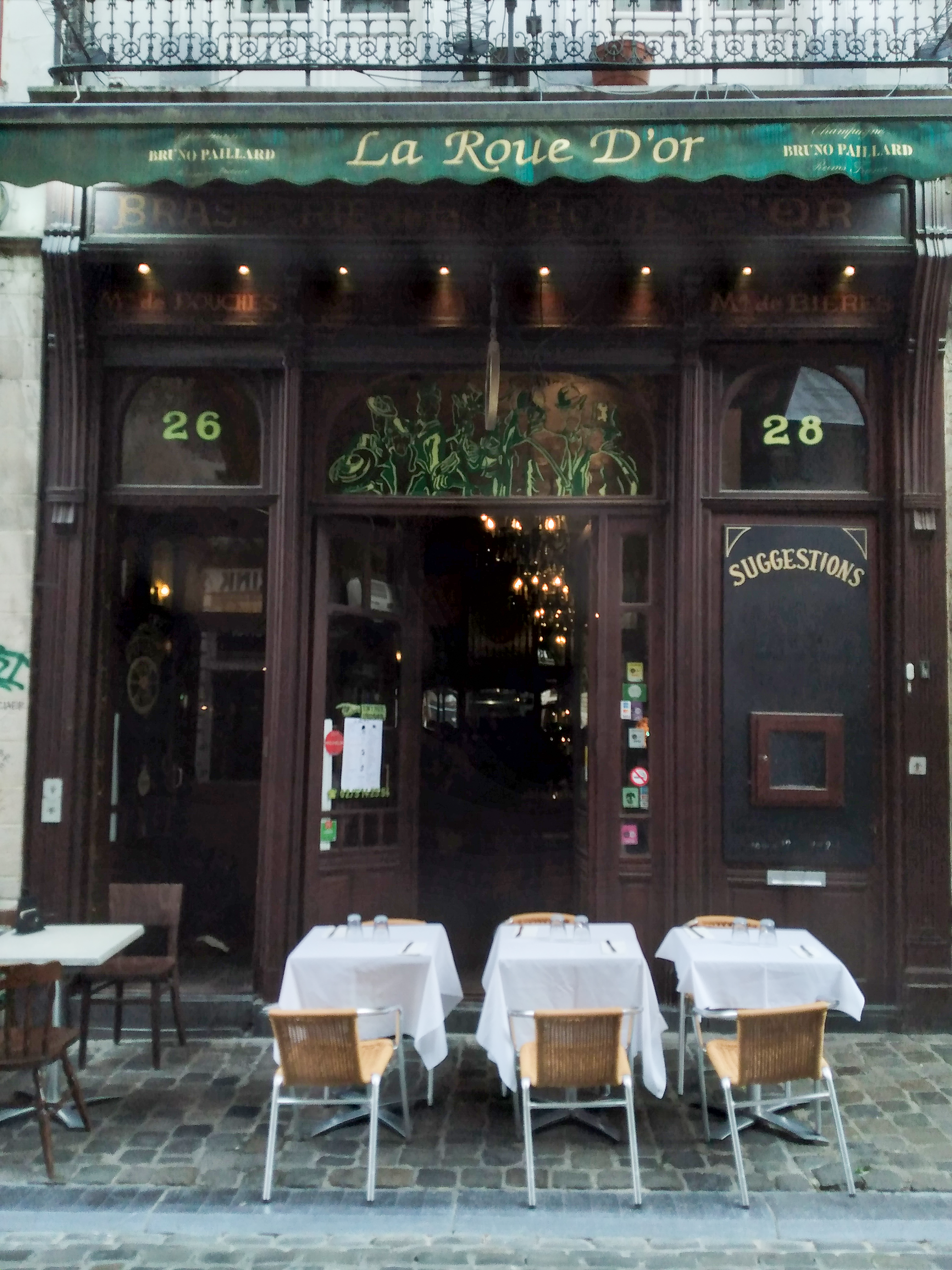 La devanture du restaurant La Roue d'Or