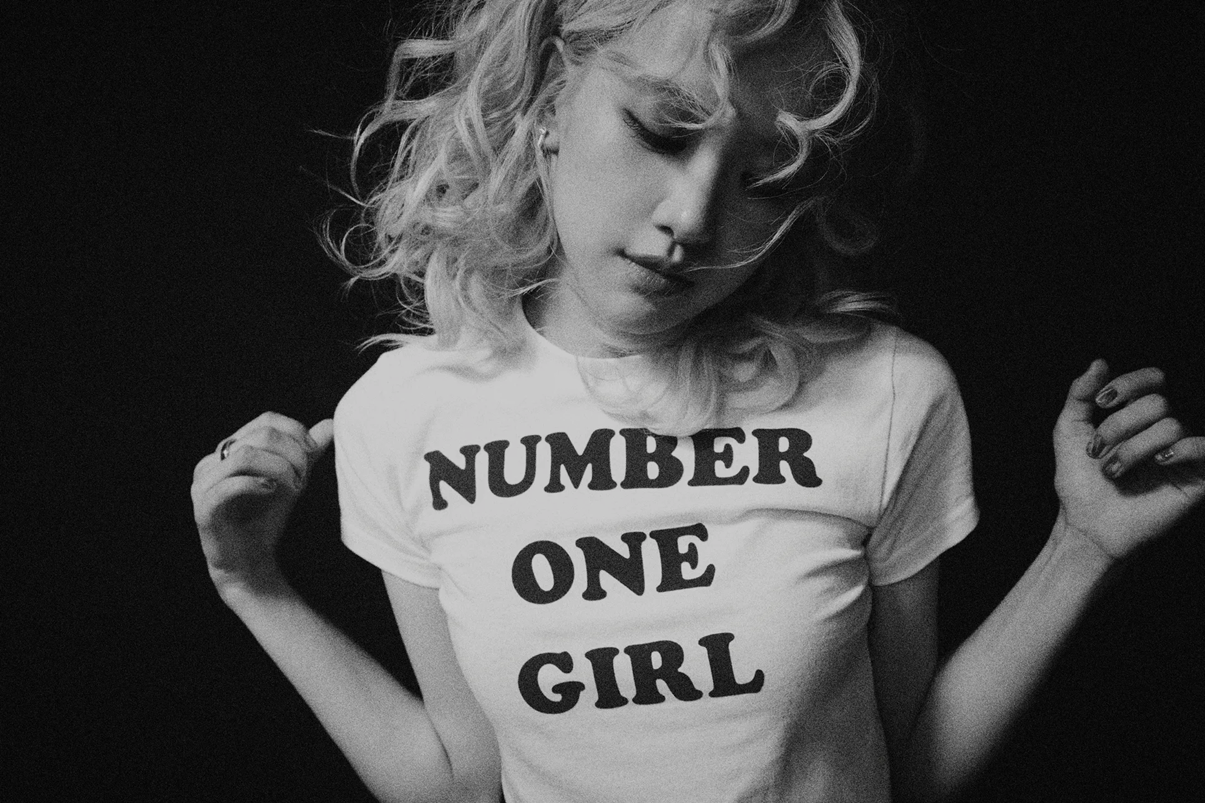 Clip Number One Girl